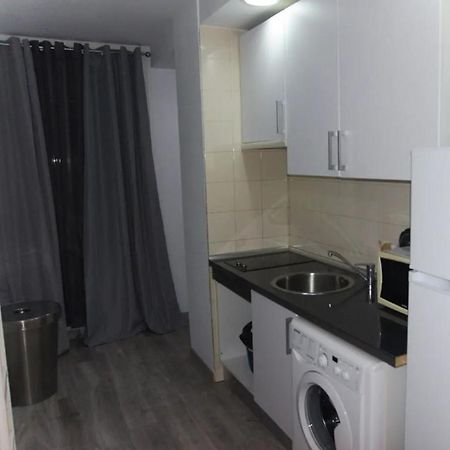 Estudio En Plaza Vara Del Rey Мадрид Экстерьер фото